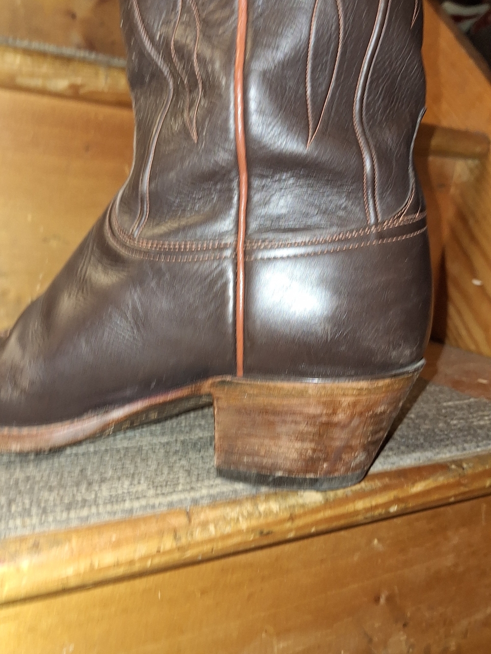 Lucchese Classics Handmade Brown Calfskin Men's Cowboy Boots 10.5 D L1680 - Picture 7 of 10